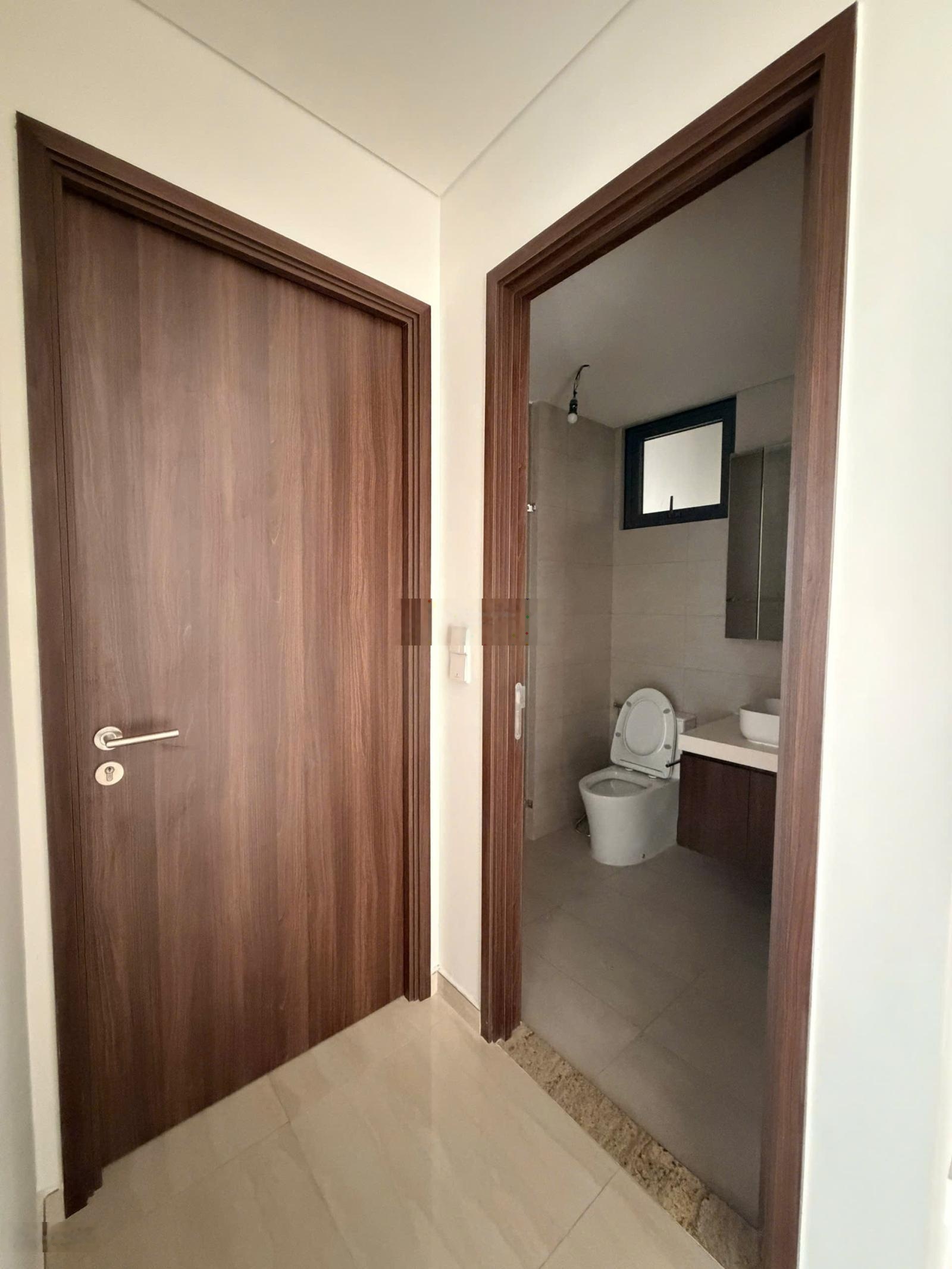 Hà Thanh - Bán 2PN Góc Tầng Trung The Infiniti. Giá 8.6 Tỷ all in. Gọi Hà Xem Nhà Nhé ạ 0933252040