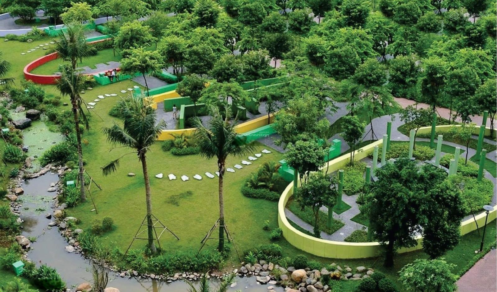 Cần bán căn 2PN Hồng Hà Eco. Giá 3,8 tỷ. Nội thất đầy đủ, sổ đỏ sẵn sàng