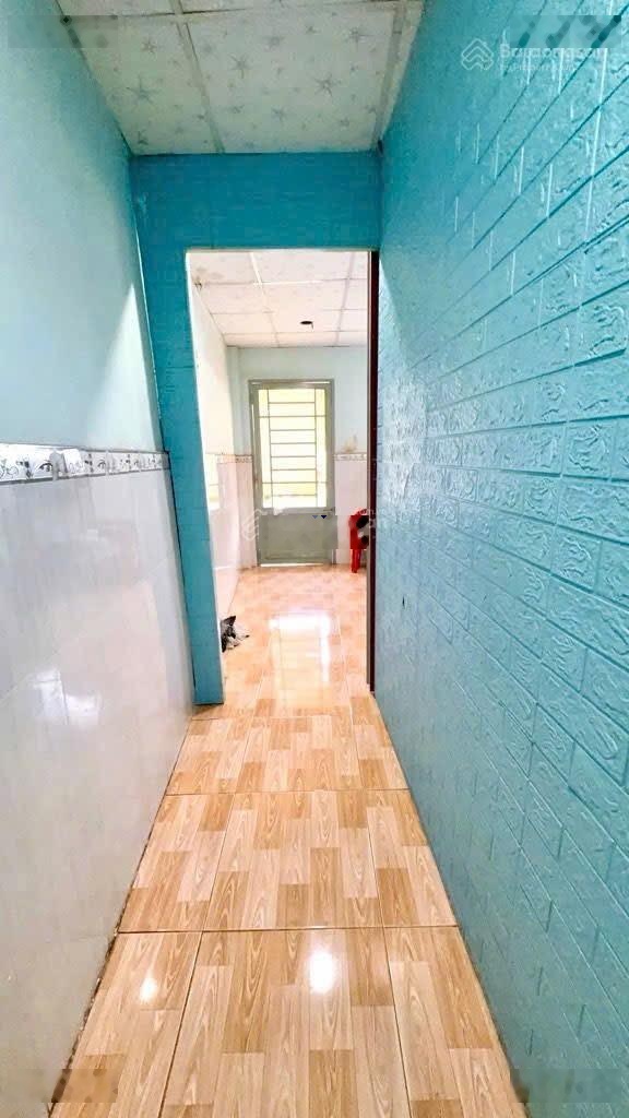 Chính chủ kẹt tiền, cần bán căn nhà - 1 trệt 1 lầu 66m2 - khu dân cư ổn định