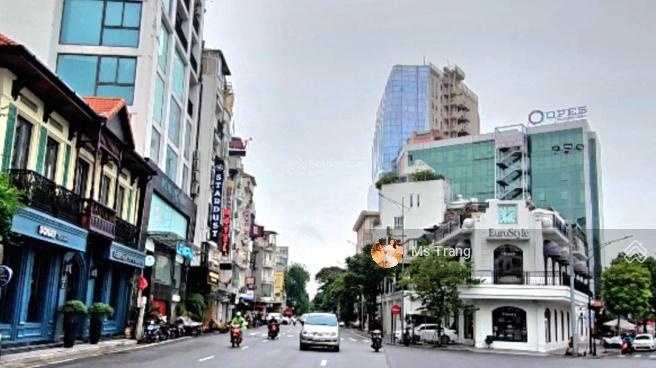 Bán gấp nhà mặt phố Đình Ngang, Hoàn Kiếm, 86m2 x 8 tầng, mặt tiền 6m, thang máy, kinh doanh, 70 tỷ