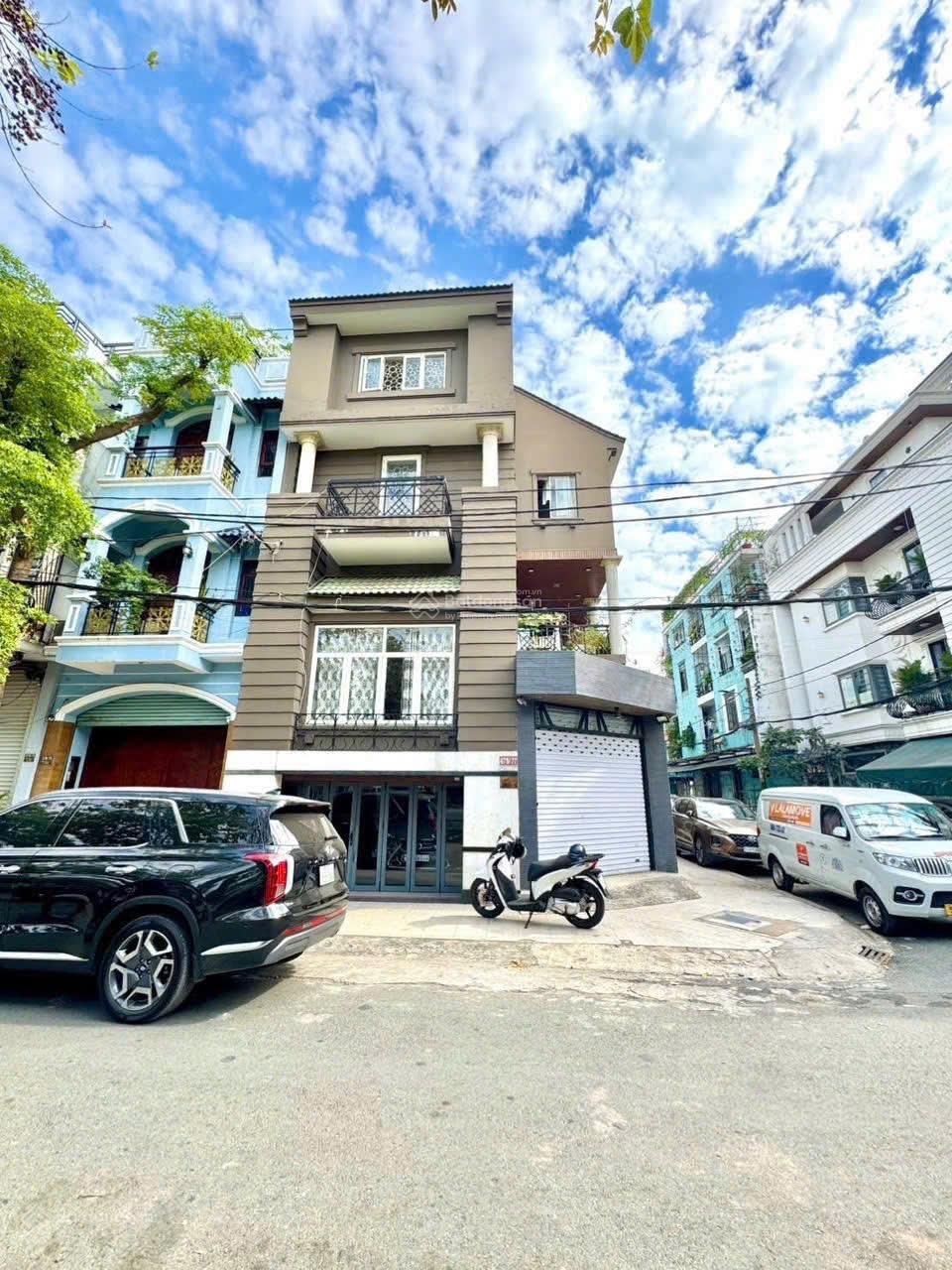 Siêu biệt thự căn góc 2 mặt tiền Quang Trung ngay trung tâm Gò Vấp