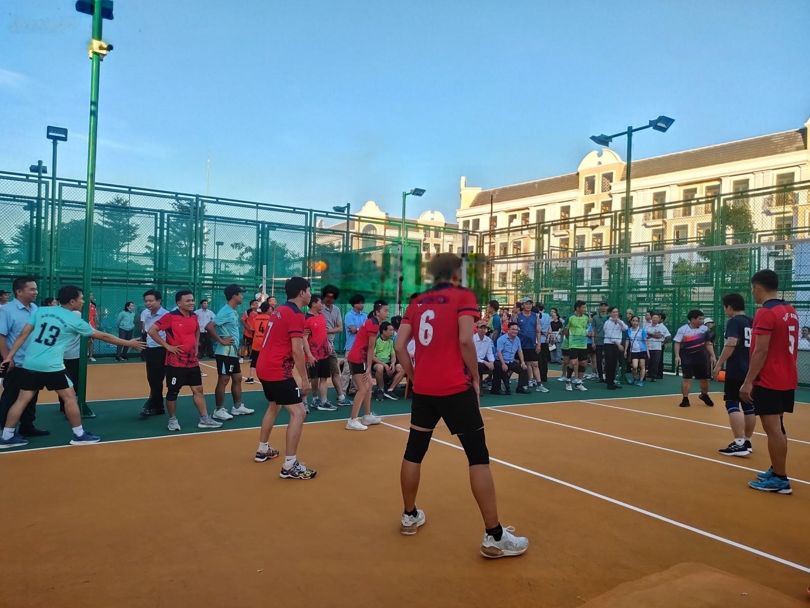 Duy nhất, shophouse Vincom Đông Hà view sân tenis giá chỉ 3,9 tỷ