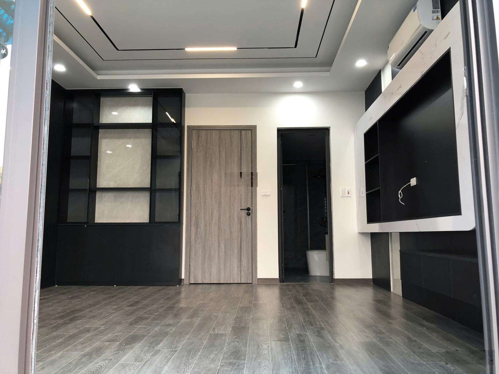 Nhà chia lô liền kề 92m2x6T, sát Hồ Đền Lừ, thang máy, Kdoanh, buôn bán, làm VP, 25,8 tỷ. Chi MG 3%