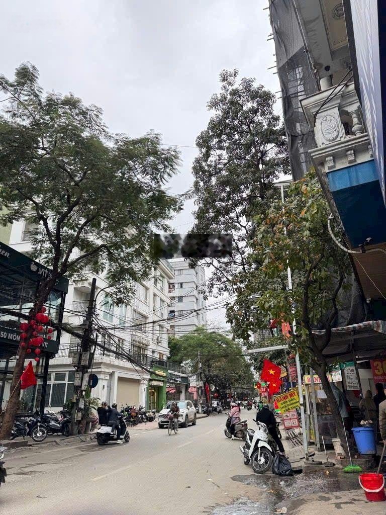 Bán nhà Nguyễn Hoàng, Mỹ Đình ô tô 46m, MT 5m, giá 15x - Vị trí: Phố Nguyễn Hoàng, Mỹ Đình, khu vự
