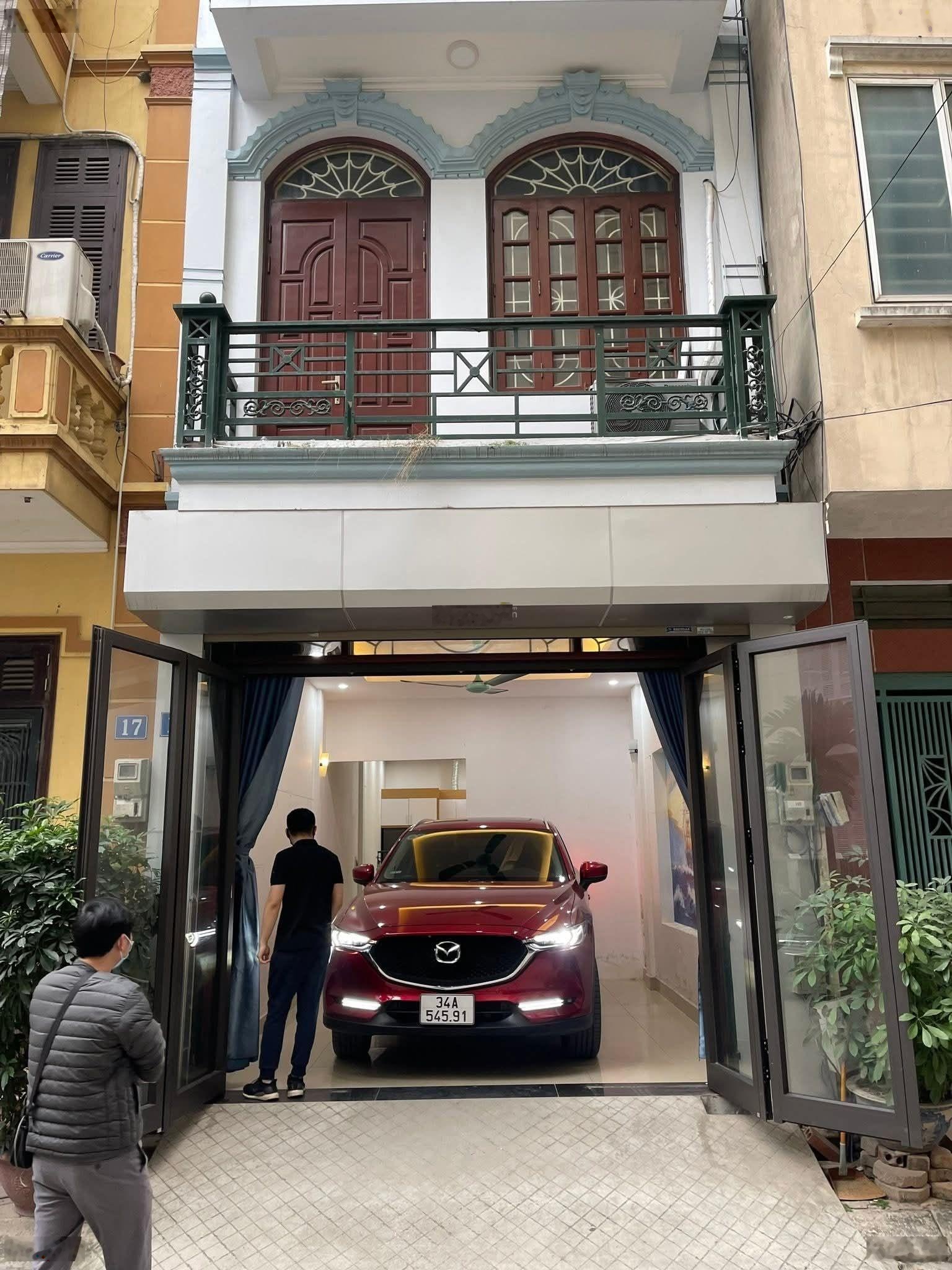 Nhà đắt! Không dành cho số đông- Ngõ 78 Duy Tân 5 tầng 55m2 Ô TÔ vào nhà Ngõ Đẹp oto tránh 25 tỷ