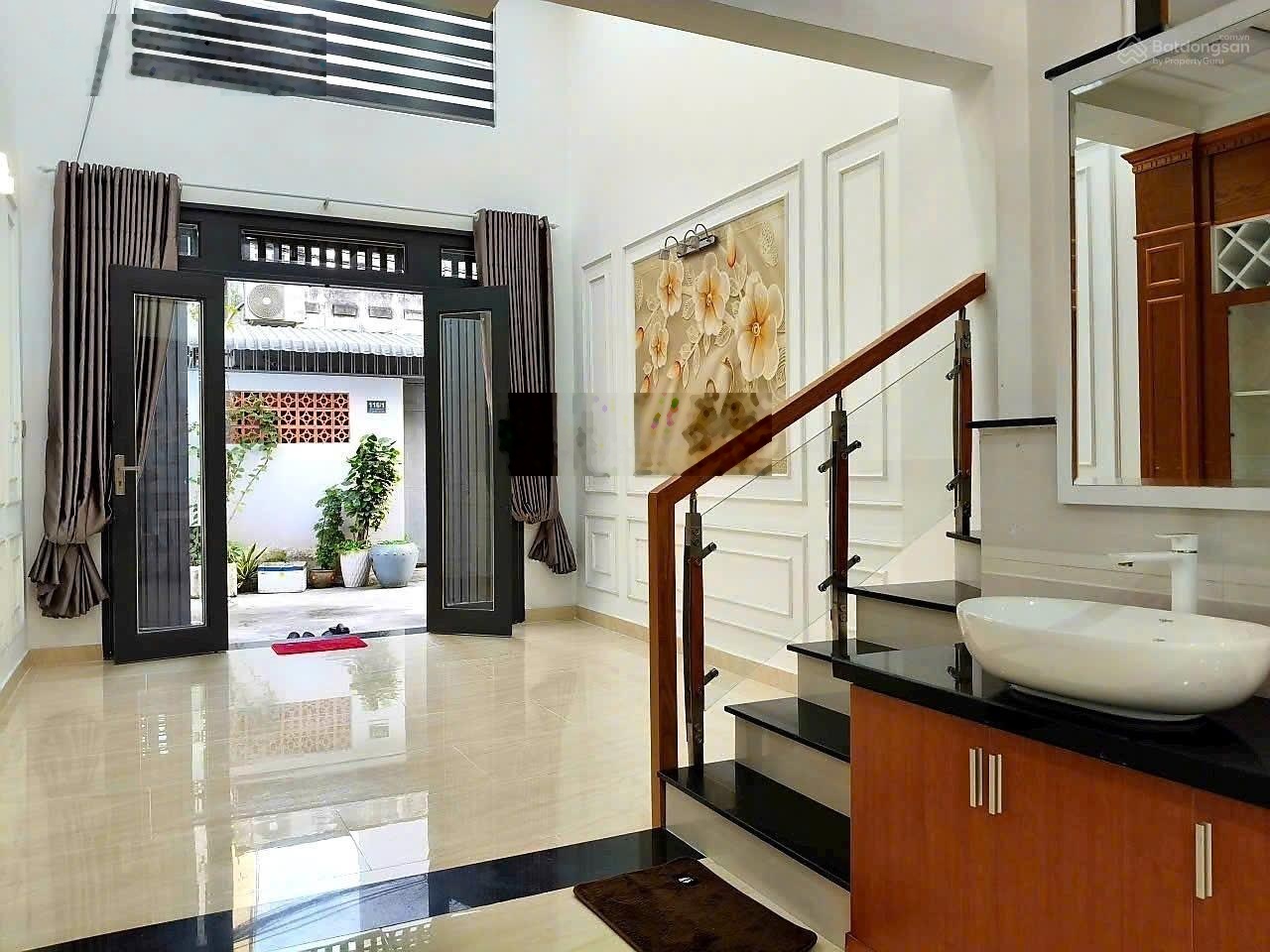 Trình làng căn nhà phố 5 tầng hẻm xe hơi 1 trục Bùi Quang Là P.12, Gò Vấp - Nhà mới full nội thất