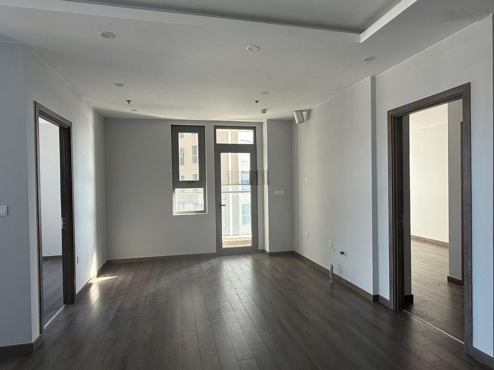 Chính chủ bán căn 2n2vs toà a tầng cao căn góc giá 2.1 tỷ 0978788984