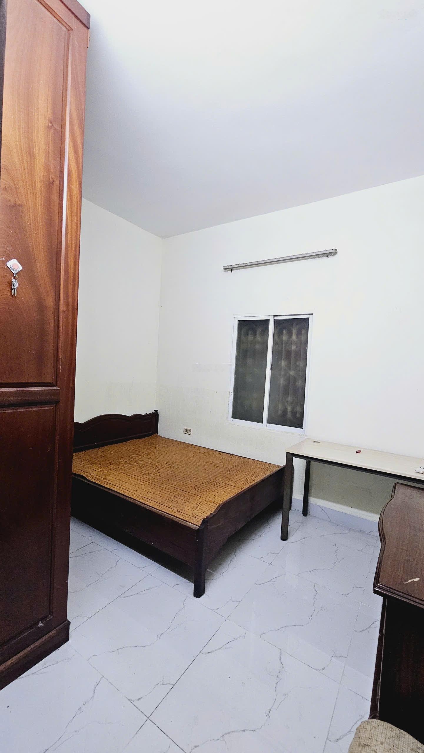 Cho thuê CC N8 Thanh Xuân - ngõ 14 Vũ Hữu 95m2 - 3 ngủ - chỉ 9.5triệu/tháng