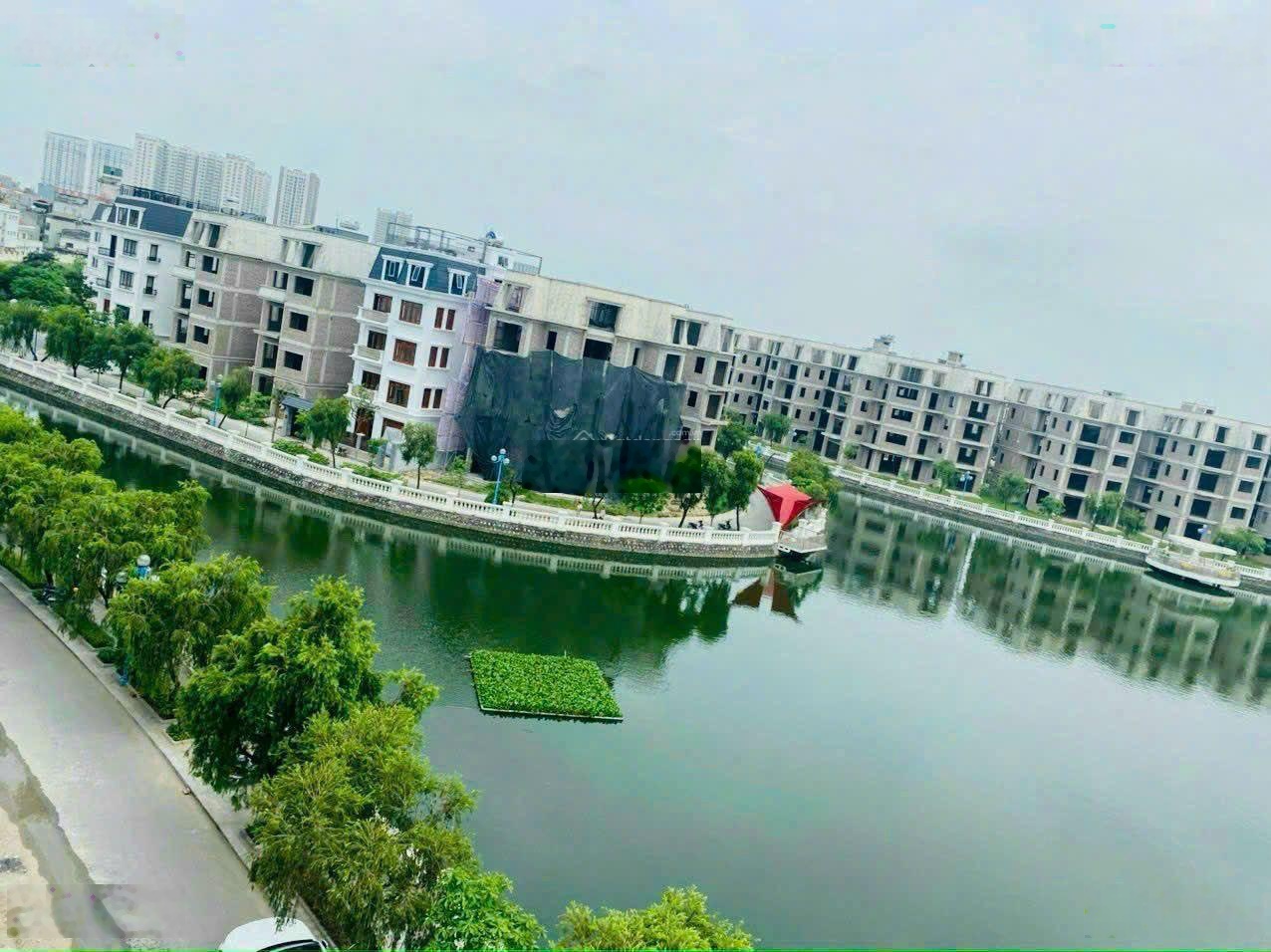 Cần bán căn biệt thự diện tích 237m đợn lập tại dự án lideco