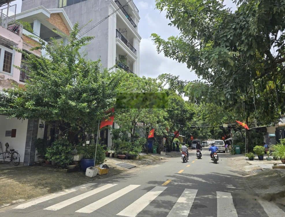 Bán khuôn đất đẹp, xây Hầm/6Tầng - MT ngay Giang Văn Minh, An Phú Q2. DT 10x30M. Giá chỉ 56 tỷ TL