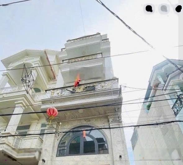 Nhà mới cứng giá 8 tỷ nhỉn dt: 5x18 cn 85m2 4 tầng st 5pn hẻm 5m gò dầu cách mt 20m lh 0936999494