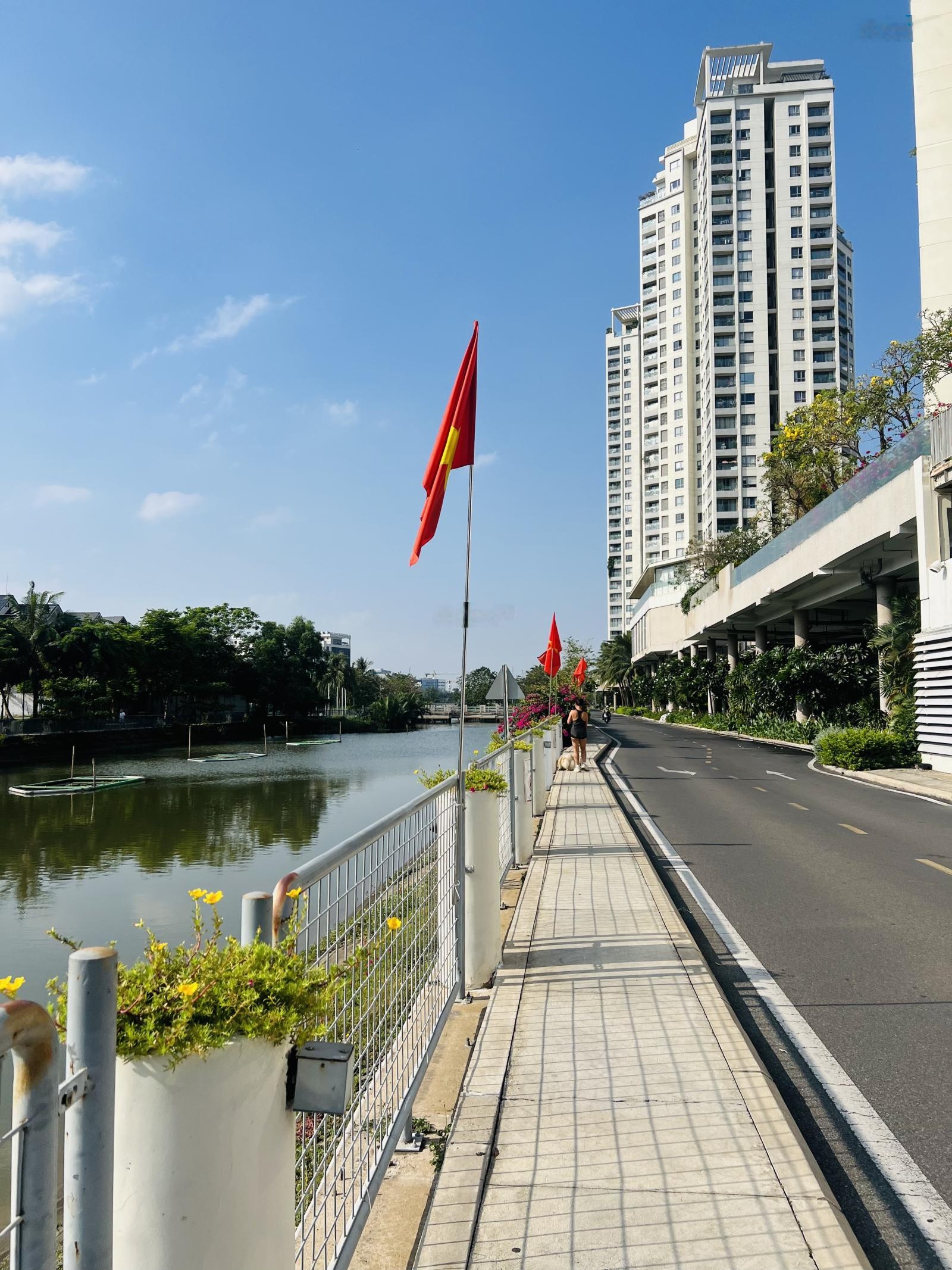 Hiếm! gấp căn góc 3pn view sông | giá sốc 12ty! nhất đảo kim cương chỉ 98tr/m2