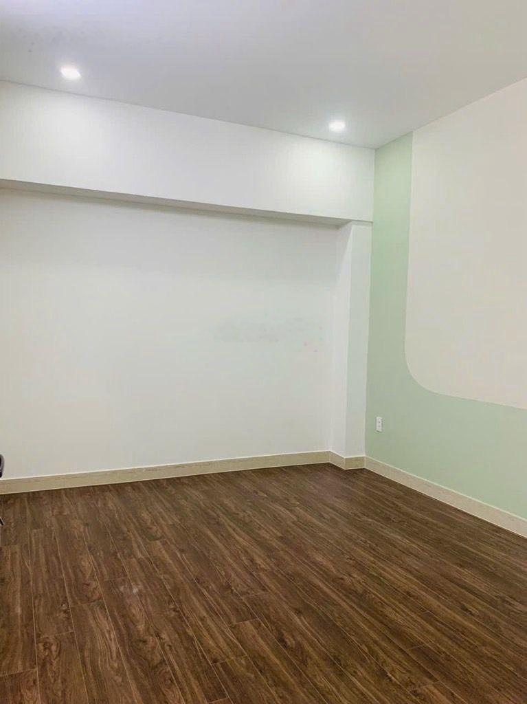 6Tỷ Hơn - Hẻm Xe Hơi Tô Hiệu Tân Phú Ngay Đầm Sen - 52m2 Sát Mặt Tiền Nhà Đẹp Vô Ở Liền