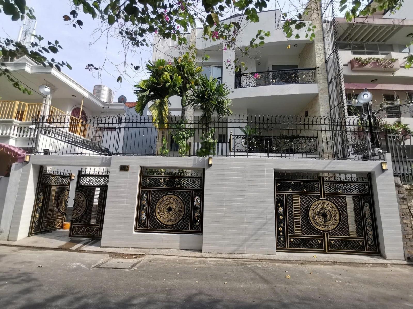 Siêu phẩm Tân Phú, MT Lương Trúc Đàm ngay Lũy Bán Bích - 6.2 X 20m - 4 tầng - HĐT: 50 tr/th - 20 tỷ