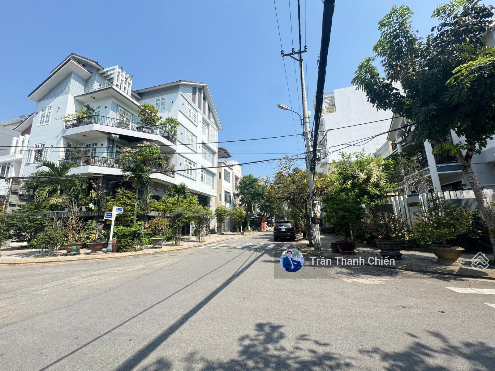 Bán 2 lô liền kề đẹp - kẹp ống 3 mặt thoáng - đường lê tấn toán - sơn trà - 180m² - ngang 10m