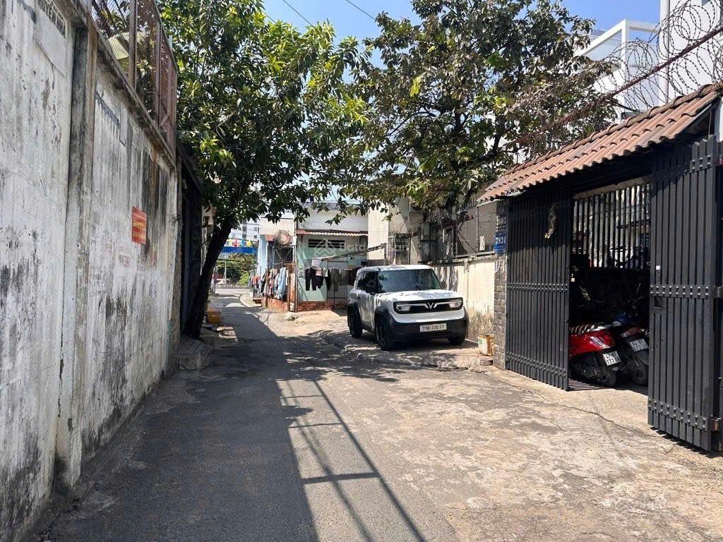 Nhà 2 tầng đường PHAN VĂN HỚN, phường TÂN THỚI NHẤT, Q12, dt 124m2 (5,9mx21m), DÒNG TIỀN 15tr/th