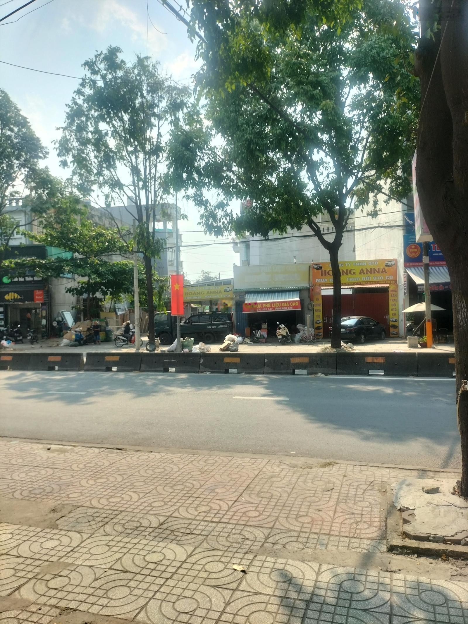 Bán nhà góc 2 mặt tiền lê thị riêng - phường thới an q12 .ngang 6.5m x20m CN 120m2 chỉ 12.5 tỷ