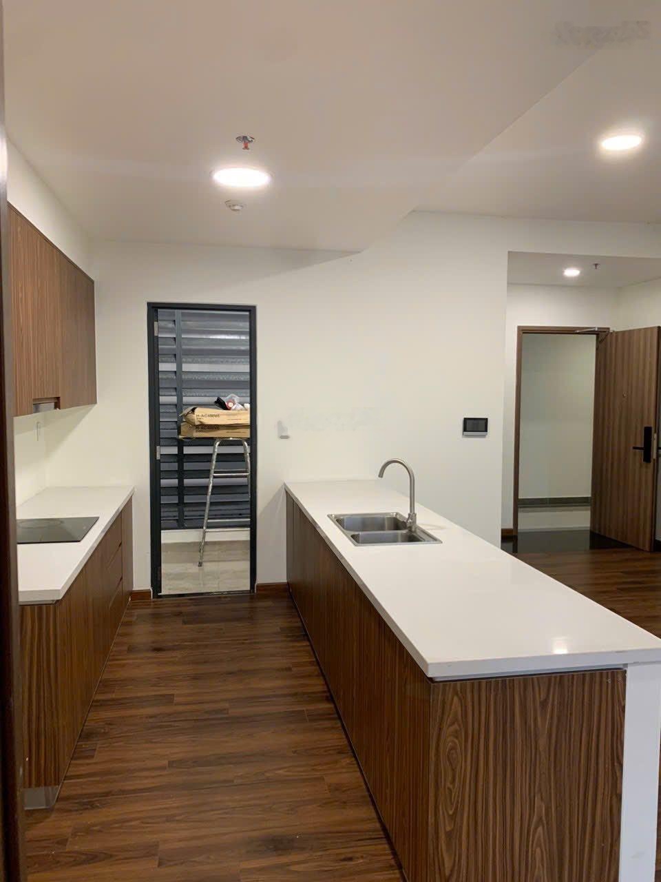 Chính chủ cần bán gấp căn 3PN/ 101m2 chỉ 5,370 tỷ layout bếp đảo. đã có sổ - gặp chủ TL giá tốt