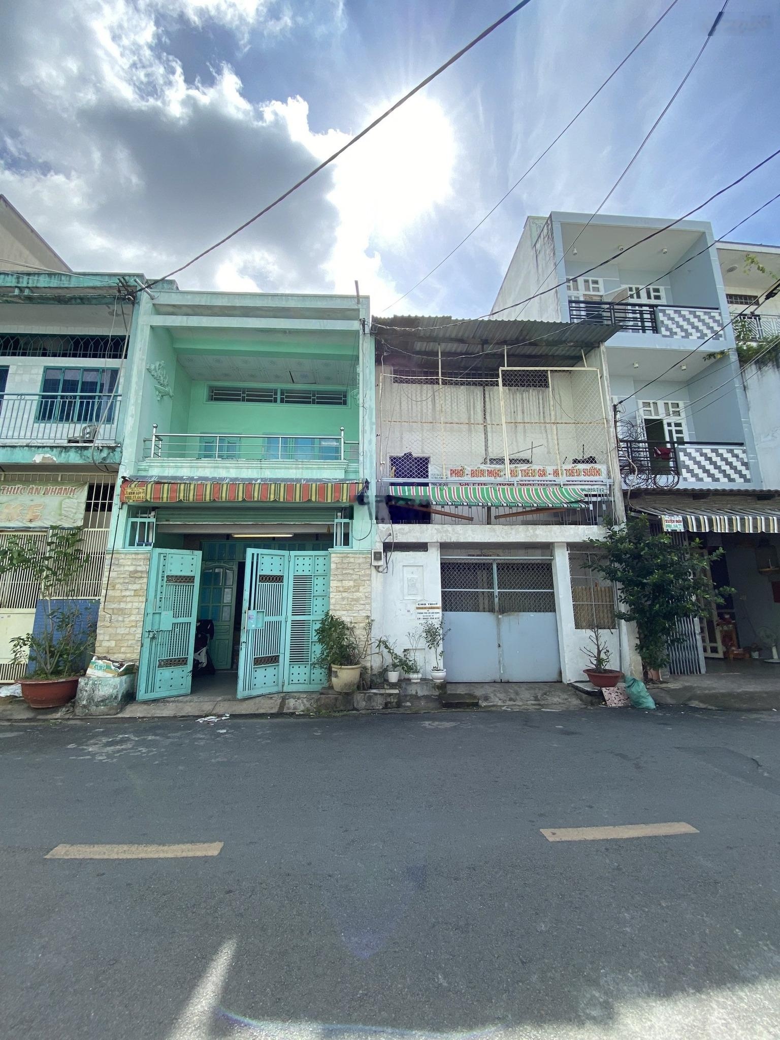 Bán gấp nhà hẻm nhựa 10m tại Tô Hiệu Q.Tân Phú, 4,4x20m 2 tầng kiên 9,5 tỷ còn TL