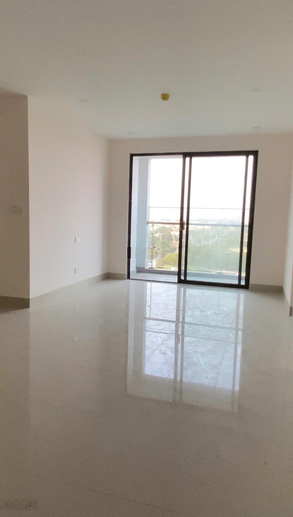 Giá Tuyệt Chủng! Bán gấp 3PN 2WC góc - 101m2 - Tầng thấp - Gió lùa cực mát