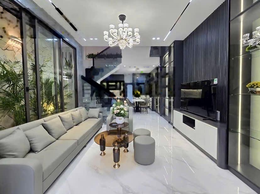 Hàng hiếm nhà ngon giá đầu tư ngay võ văn ngân - thủ đức - dt: 80m2 | giá 2 tỷ 200 - sổ hồng riêng