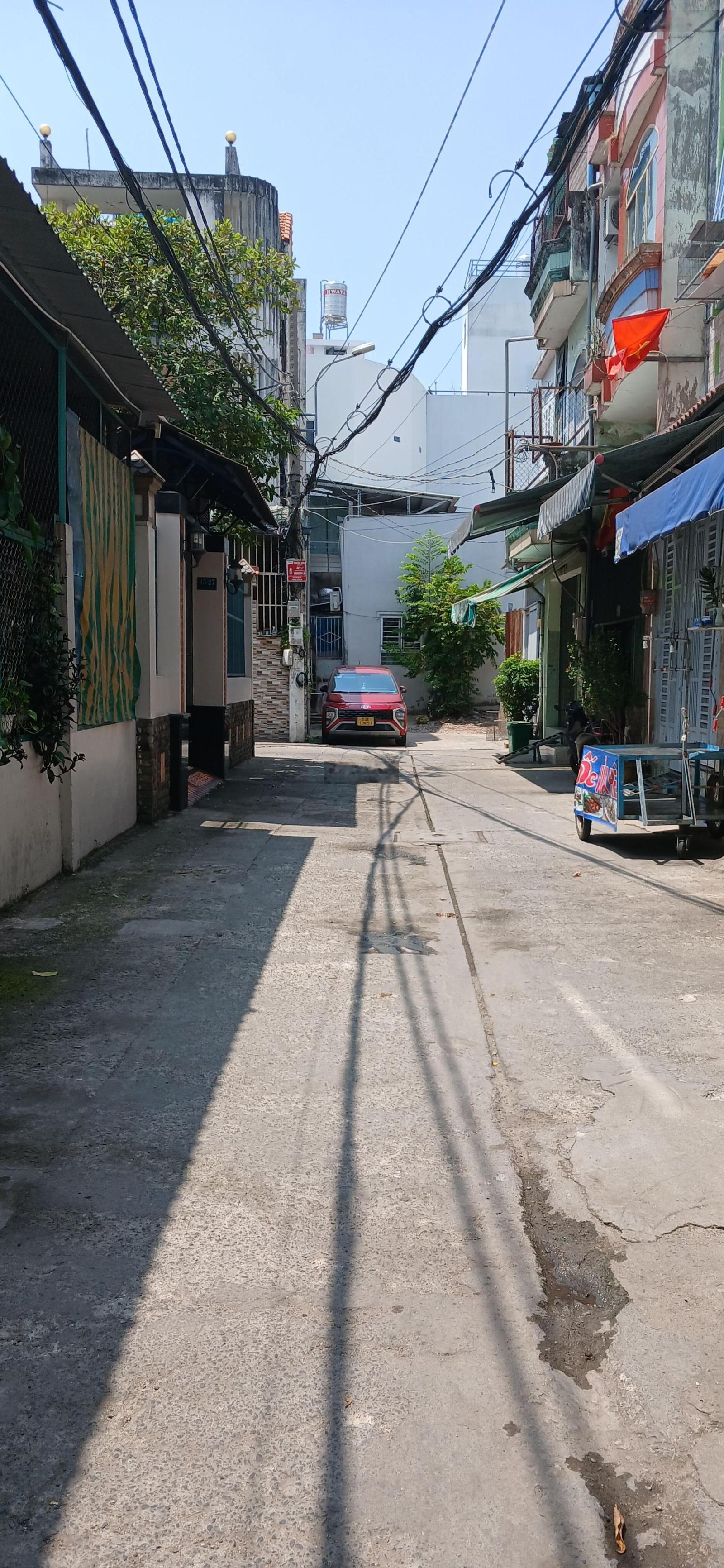 Nhà 2 mặt tiền. 4x16. đình nghi xuân. đường 6m. bình trị đông. bình tân