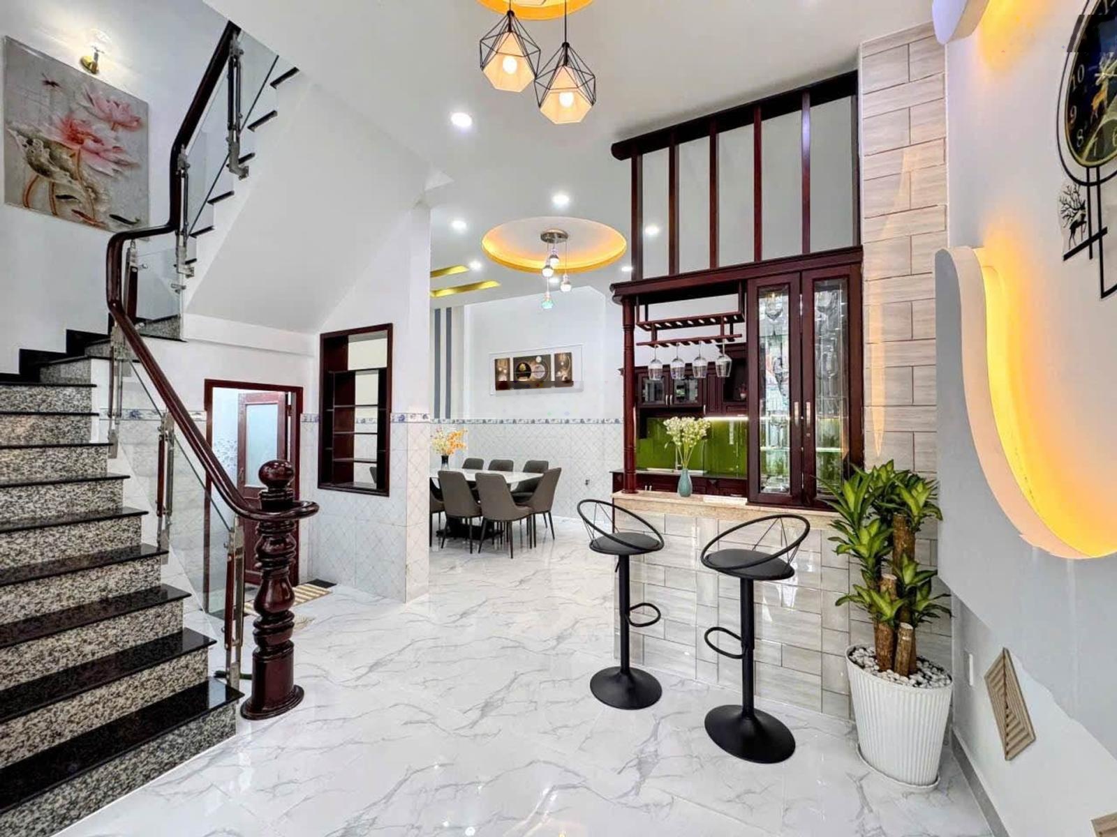 Siêu phẩm mặt tiền biệt thự 96m - ngang 6m hiếm - gần tân phú - chỉ 9,x tỷ