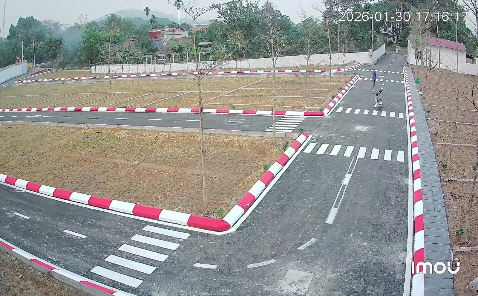 Mình cần bán gấp đất Xuân Mai sổ Hà Nội mảnh tỉ 8