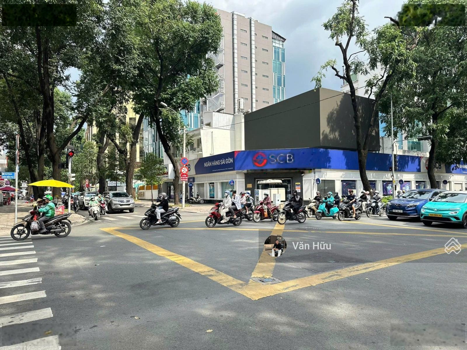 Góc 2 Mặt Tiền Đồng Đen - Hồng Lạc, Q. Tân Bình - DT: 25x12m - 2 tầng - HĐT: 180 triệu - giá: 45 tỷ