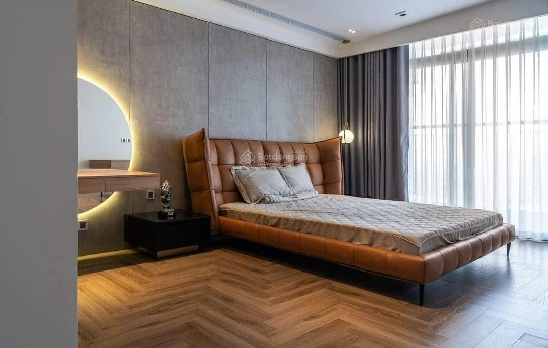 138m2- Căn hộ Lancaster Núi Trúc thiết kế đẹp và view đẹp cần bán giá rẻ!