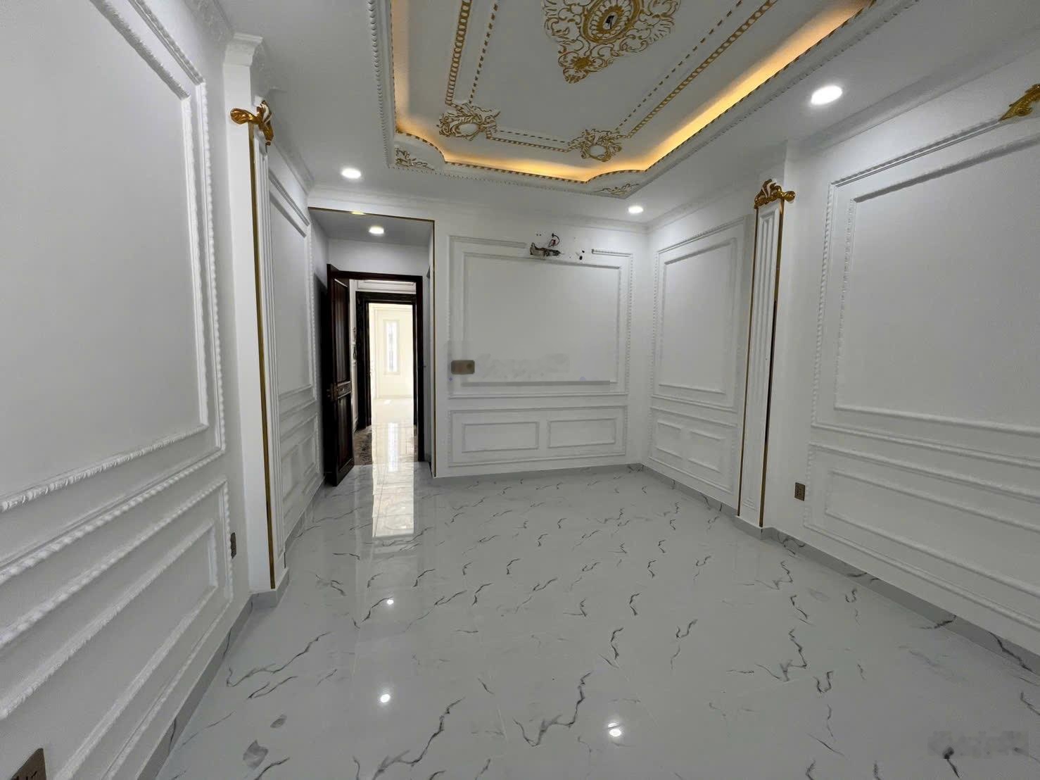 Bán nhà hẻm 8m đường Cầu Xéo P. Tân Sơn Nhì 4x15m, đúc 3 lầu nhà đẹp, ngay vông viên