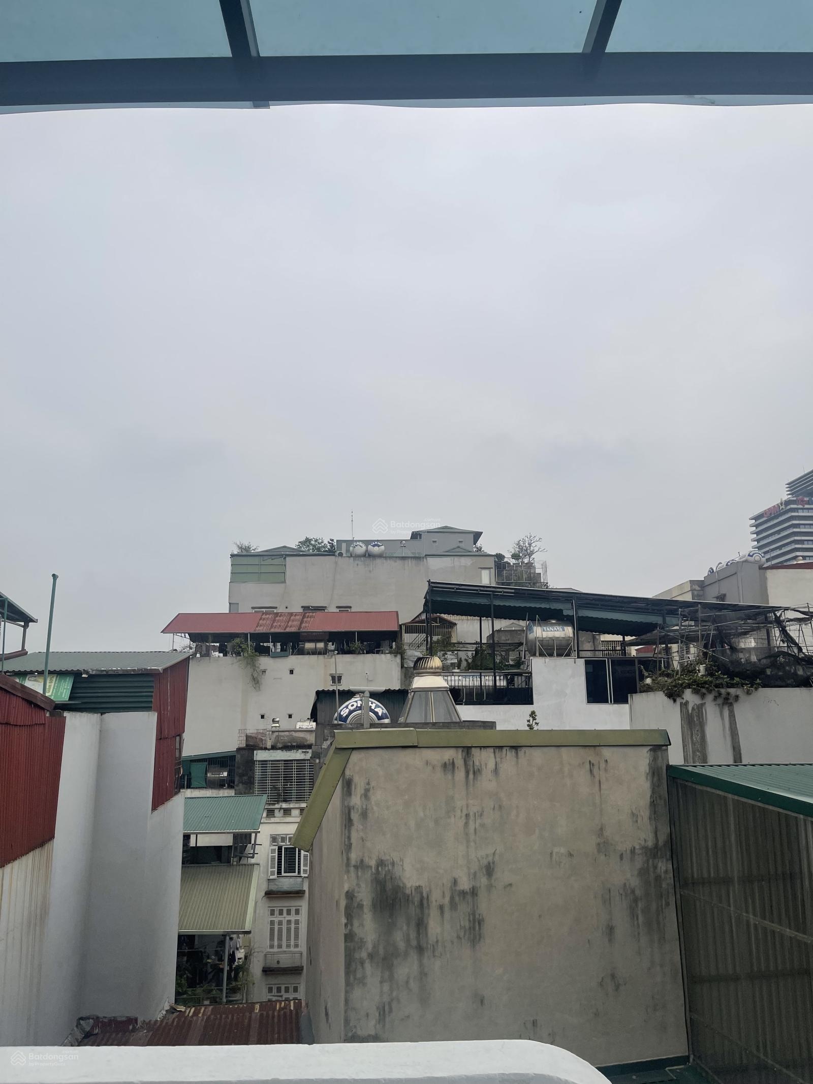 Chính chủ bán nhà riêng Xã Đàn-Ô Chợ Dừa-nhà mới 6 tầng thang máy.Ô tô đỗ cửa.