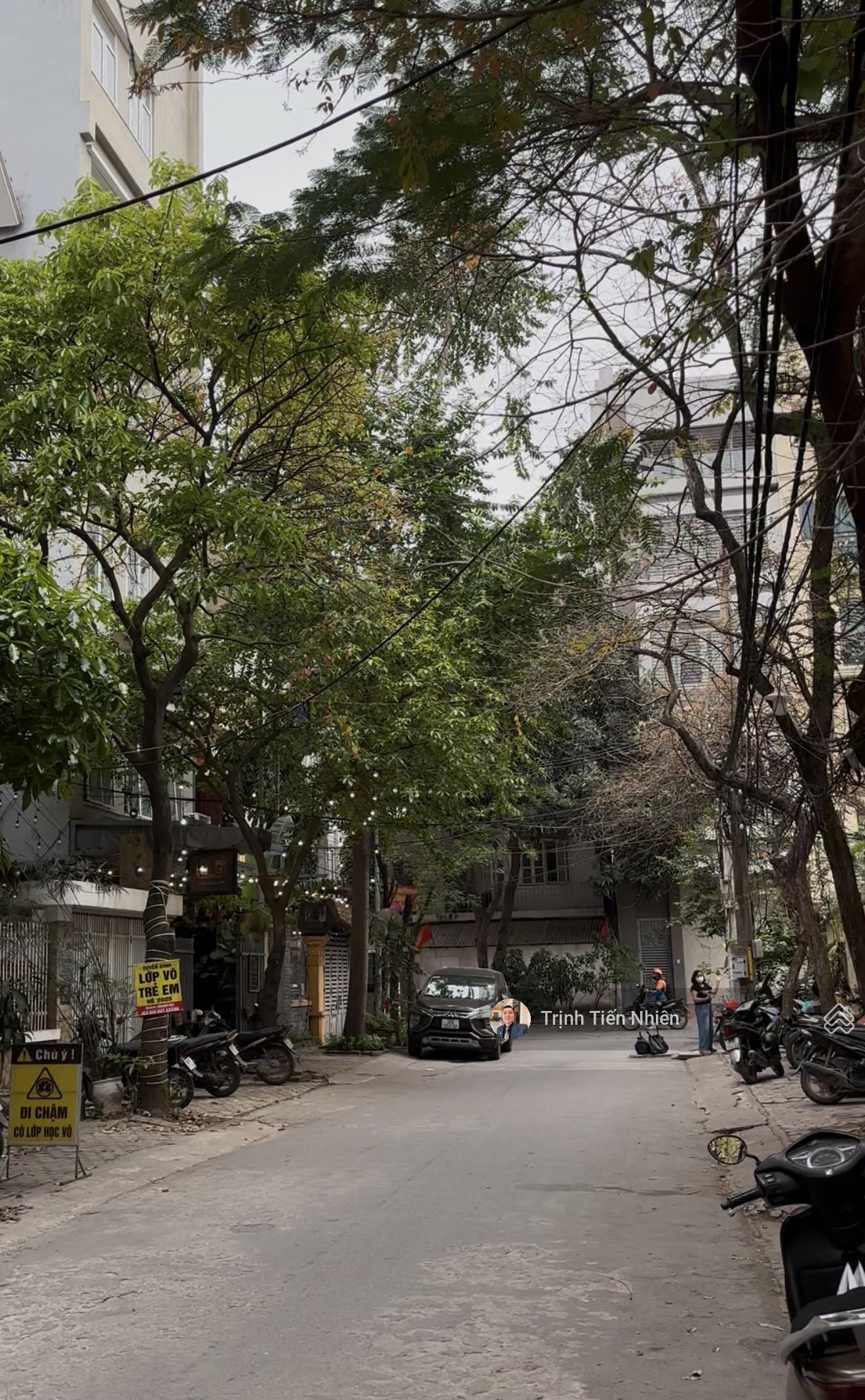 Bán căn Liền Kề phố Huy Du 102m2 ngã tư Hàm Nghi Nguyễn Cơ Thạch sau UBND Phường Từ Liêm