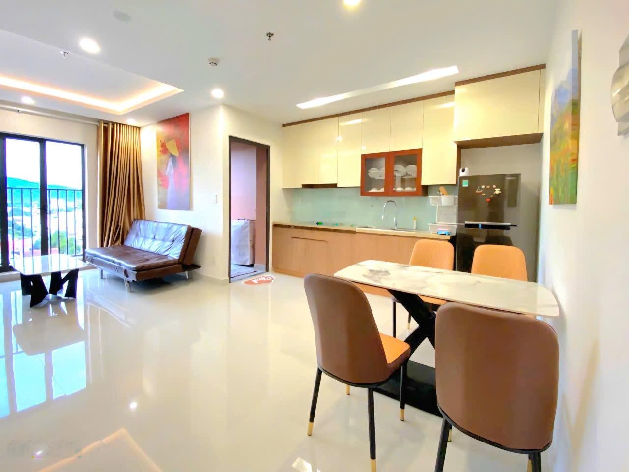 Bán căn hộ CT3 Vĩnh Điềm Trung, full nội thất view hồ. Giá bán: 4,1tỷ. LH: 0901925395 Kim Ánh