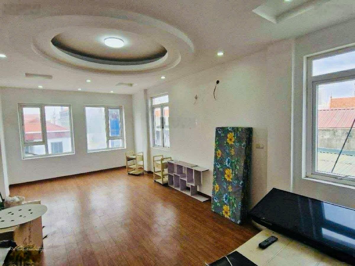 Cực hiếm ! Bán nhà mặt phố Chiến Thắng - Văn Quán diện tích 31m2- 5 tầng- giá chỉ 16 tỷ