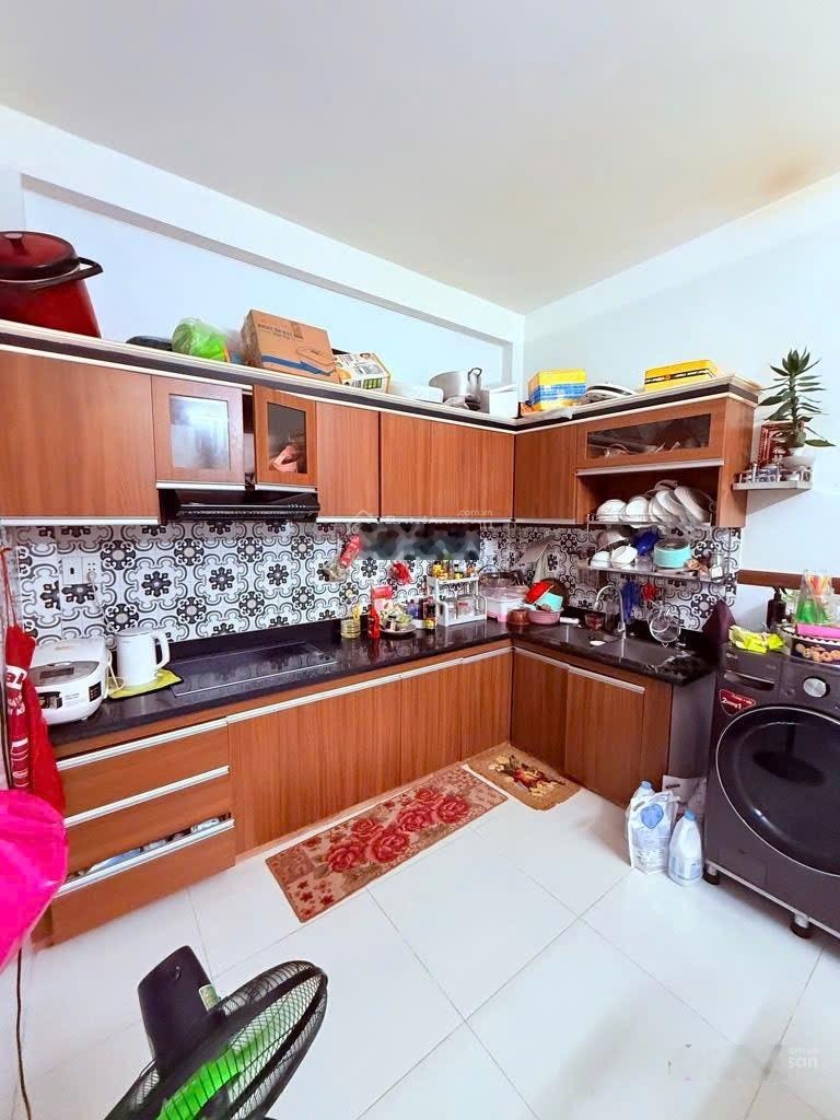 Thạch Lam - 3 Tầng Mới Đẹp - 3PN - HXH