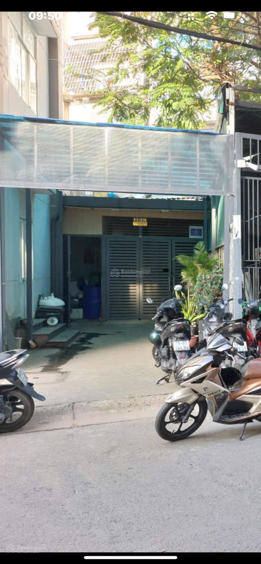 Chính Chủ Bán Tầng Trệt Nhà CC 35 Lê Ngã Phú Trung Tân Phú Chợ Vãi 4,5 Tỷ 5pm 5wc LH 0901970599 N