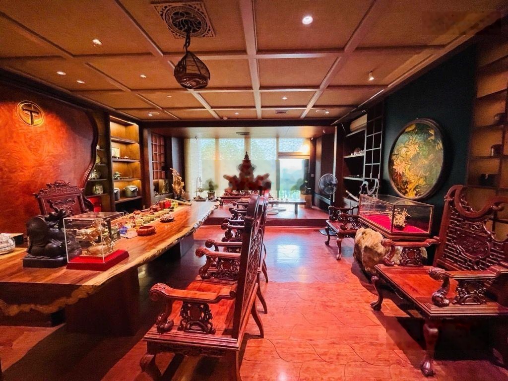 Nguyễn Đổng Chi dân xây 140m Thang máy kd giá 60 tỷ