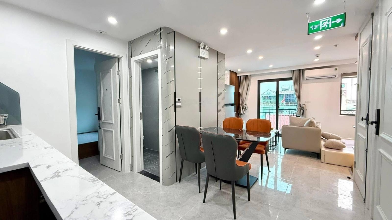 Chính chủ bán toà nhà Dòng Tiến Phố Ngọc Hà xây 7 tầng mới. 14 phòng full đồ 20m ra phố