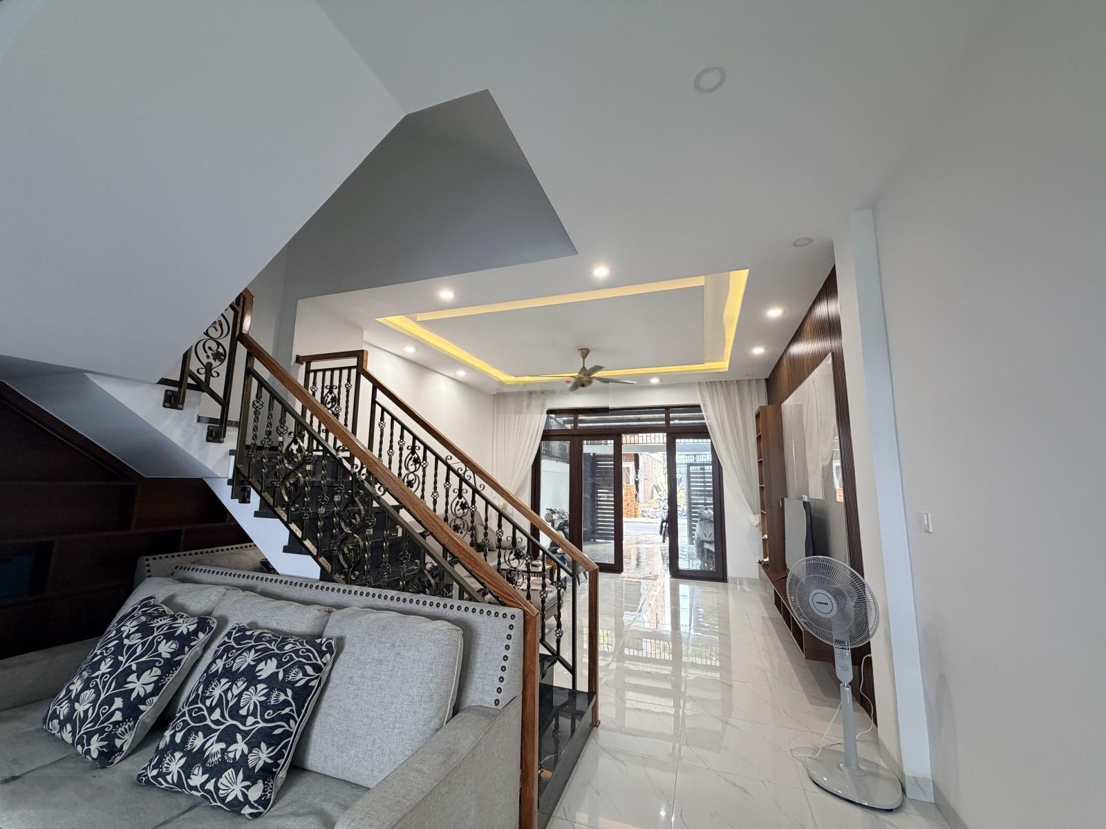 Chính chủ bán nhà khu đô thị Mỹ Gia gói 3 Thái Xuân trục đường số 47 chỉ 8,7 tỷ