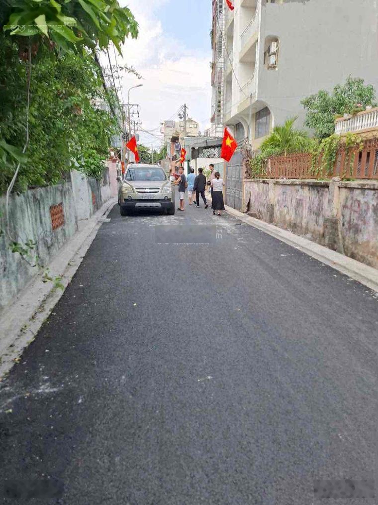 Bán lô đất Bình Lợi GPXD Hầm lửng 3 lầu 4x23 DTCN 89 m² hẻm 2 xe hơi