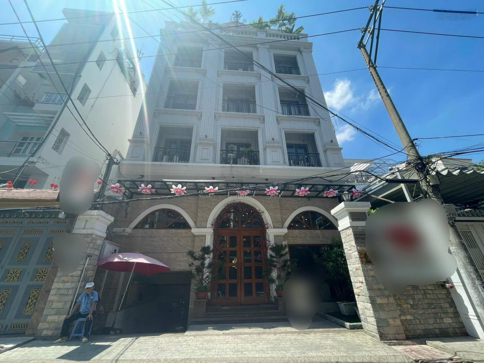 Ngộp bank - bán gấp tòa nhà CHDV Nguyễn Gia Trí, P. 25, Q. Bình Thạnh - HDT: 200tr/th - giá 45 tỷ
