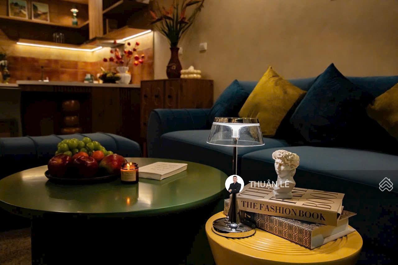 Chính chủ bán nhà góc 2 mặt tiền, Phường Đakao, Quận 1 (6,1x9,3m). Sẵn HĐT: 30tr/tháng. Giá 14,8tỷ