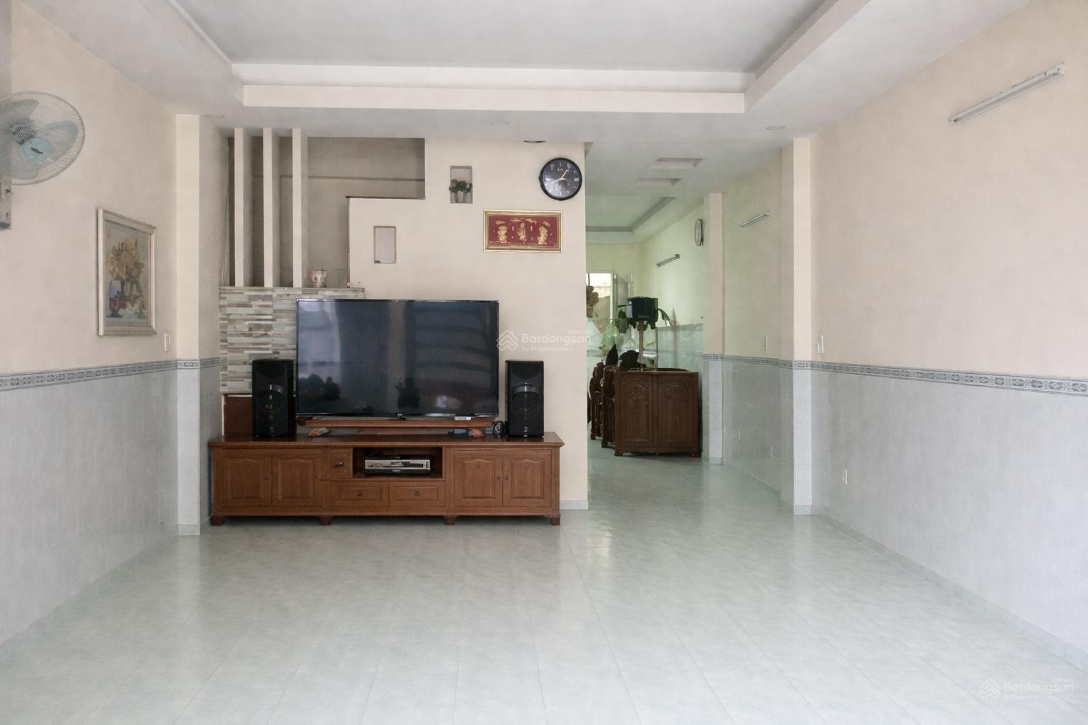 Nhà phố 4 tầng sát MT, ngay KDC Nam Long, 4.5m x 14m, không quy hoạch, giá 5.99 tỷ