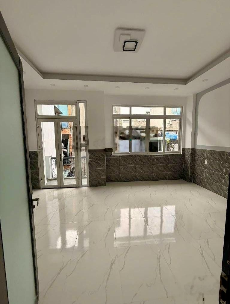 Nhà mới 2 tầng HXH Lê Văn Quới ngang gần 6m - chỉ 4. x tỷ - vài bước ra mặt tiền