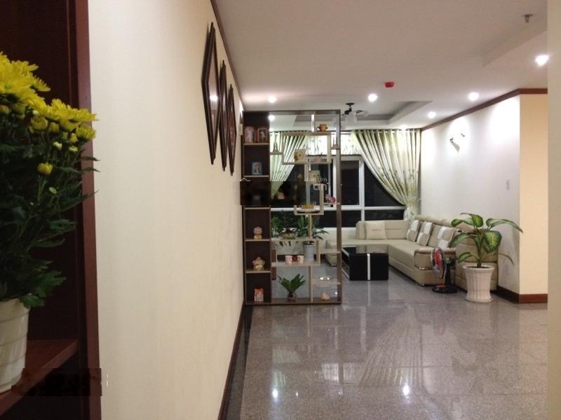 Cho thuê CH 2PN, 2WC, 115m2 tại Khu căn hộ Chánh Hưng - Giai Việt, chỉ với 14 triệu