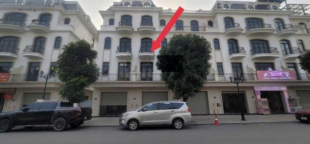 Hot HÀNG HIẾM BÁN căn kinh đô k số đối diện vincom cần bán giá 22,x tỷ