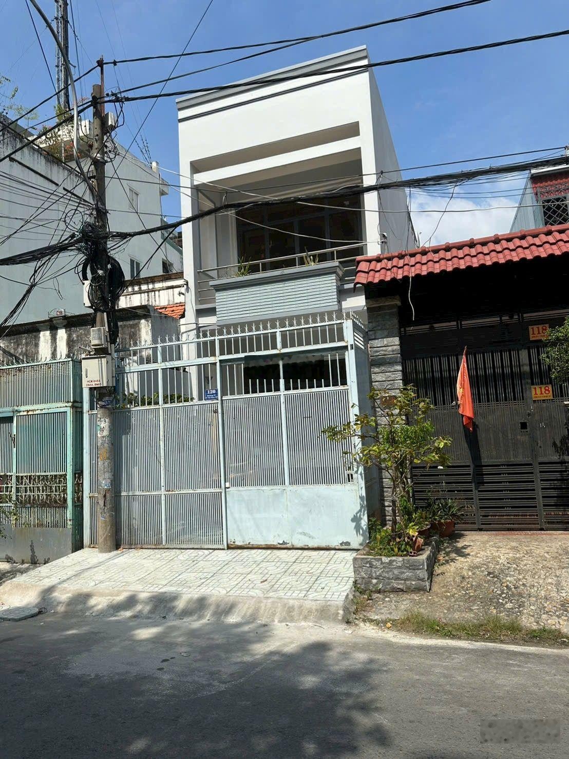 Bán căn mt đường số p tân quy q7