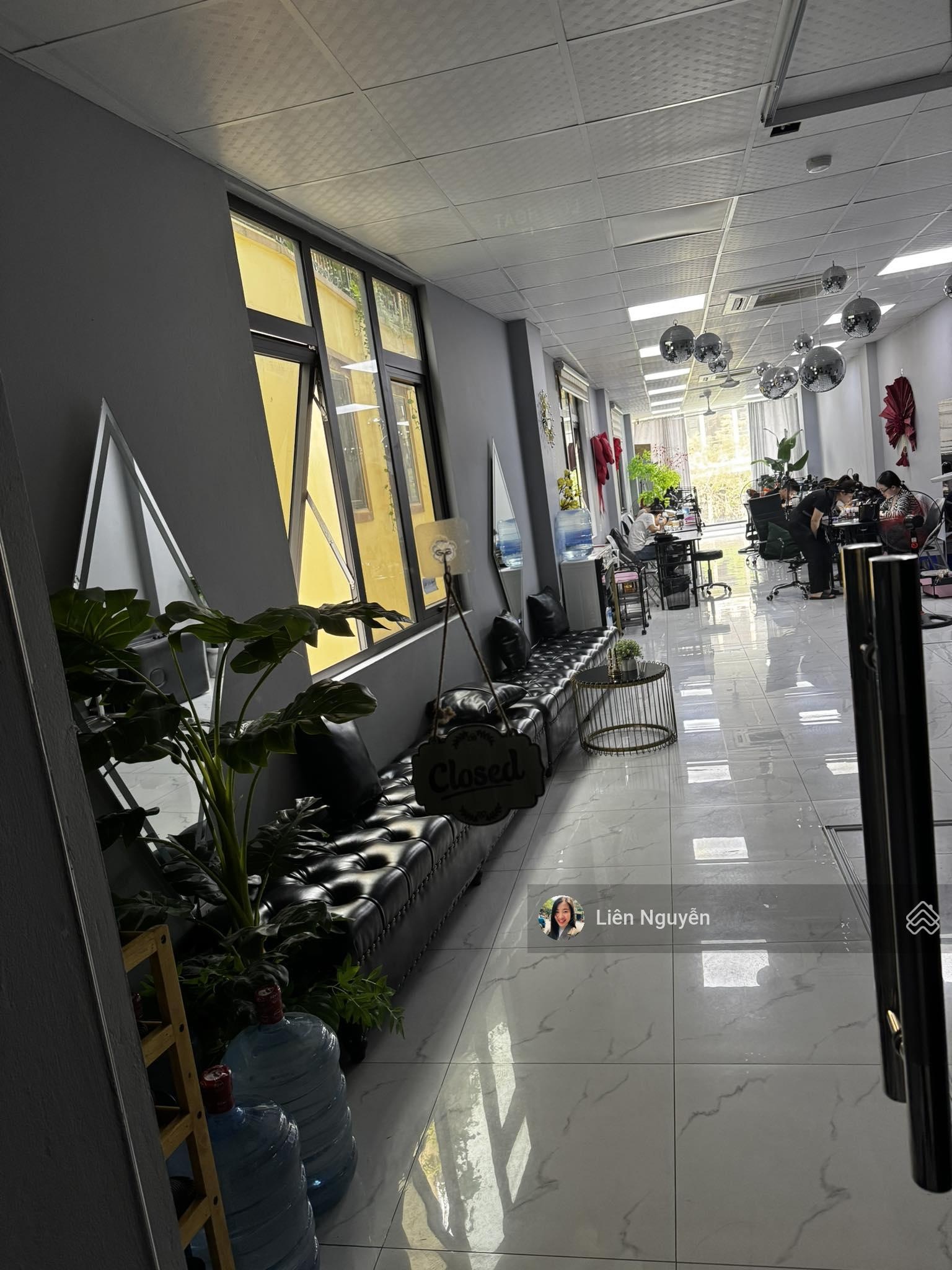 Giảm 500tr! Bán nhà mặt phố Khâm Thiên, 110m2, 7 tầng thang máy, 55.5 tỷ, dòng tiền 1.2 tỷ/năm