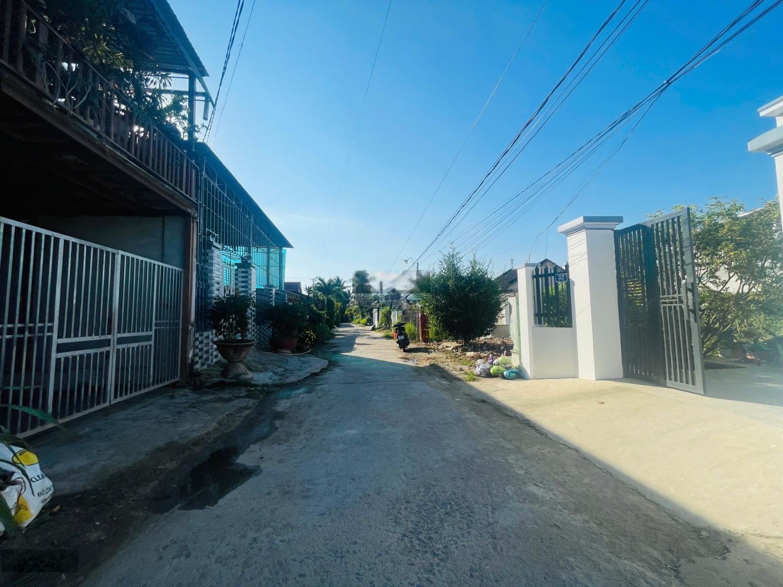 Bán đất mặt tiền gò đại diên sơn, dt 111m2- đường ô tô - giá 1.2 tỷ